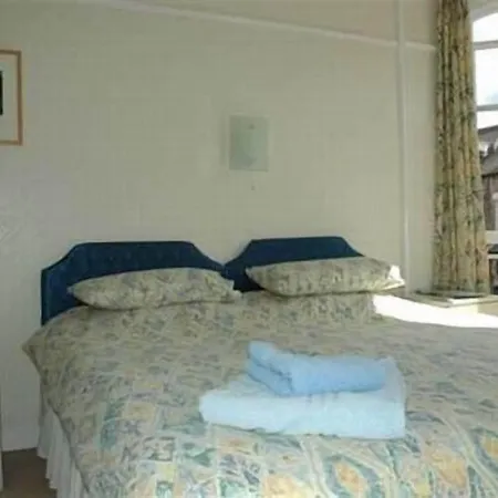 بيت ضيافة The Silverdale 3*